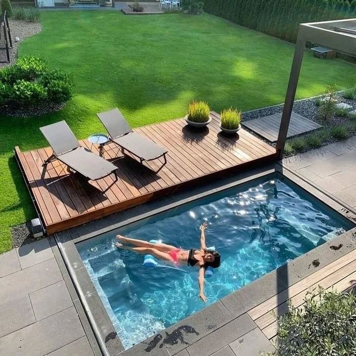 Pool Maintenance: Keep Your Water Crystal Clear with Easy Care Solutions